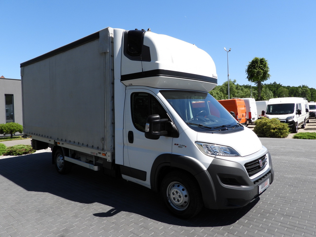 FIAT DUCATO TARPAULIN 10 PALLETS WEBASTO CRUISE CONTROL LED LIGHTS PNEUMATICS AIR CONDITIONING 180HP - Planen Transporter: das Bild 4 FIAT DUCATO TARPAULIN 10 PALLETS WEBASTO CRUISE CONTROL LED LIGHTS PNEUMATICS AIR CONDITIONING 180HP - Planen Transporter: das Bild 4