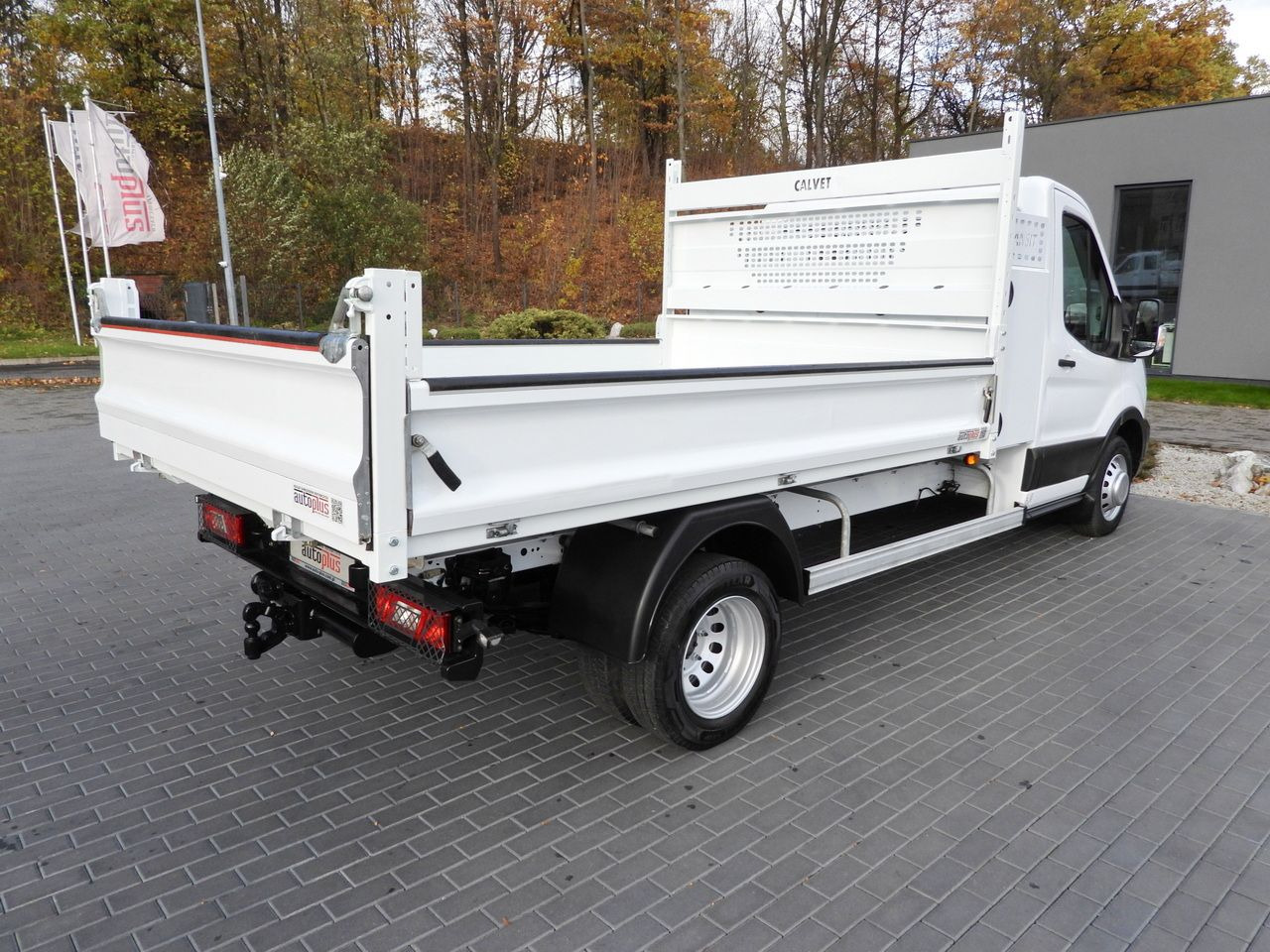 FORD TRANSIT TIPPER CRUISE CONTROL LED LIGHTS TWIN WHEELS AIR CONDITIONING 130HP - Kipper Transporter: das Bild 3 FORD TRANSIT TIPPER CRUISE CONTROL LED LIGHTS TWIN WHEELS AIR CONDITIONING 130HP - Kipper Transporter: das Bild 3