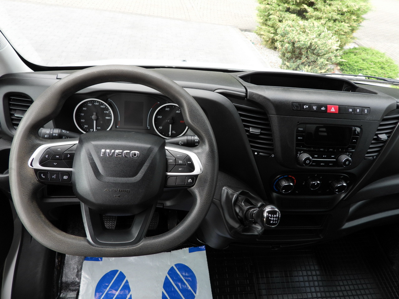 Kipper Transporter IVECO DAILY 35C16 TIPPER CRUISE CONTROL TWIN WHEELS AIR CONDITIONING  160HP: das Bild 28