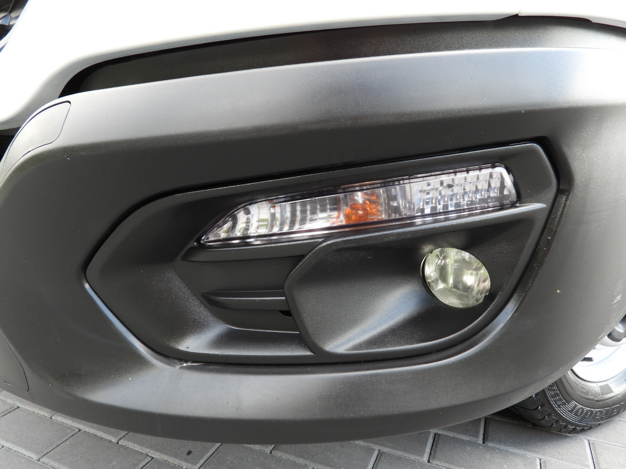 Pritsche Transporter IVECO DAILY 35S16 STAKE BODY 10 PALLETS CRUISE CONTROL AIR CONDITIONING 160HP: das Bild 19 Pritsche Transporter IVECO DAILY 35S16 STAKE BODY 10 PALLETS CRUISE CONTROL AIR CONDITIONING 160HP: das Bild 19