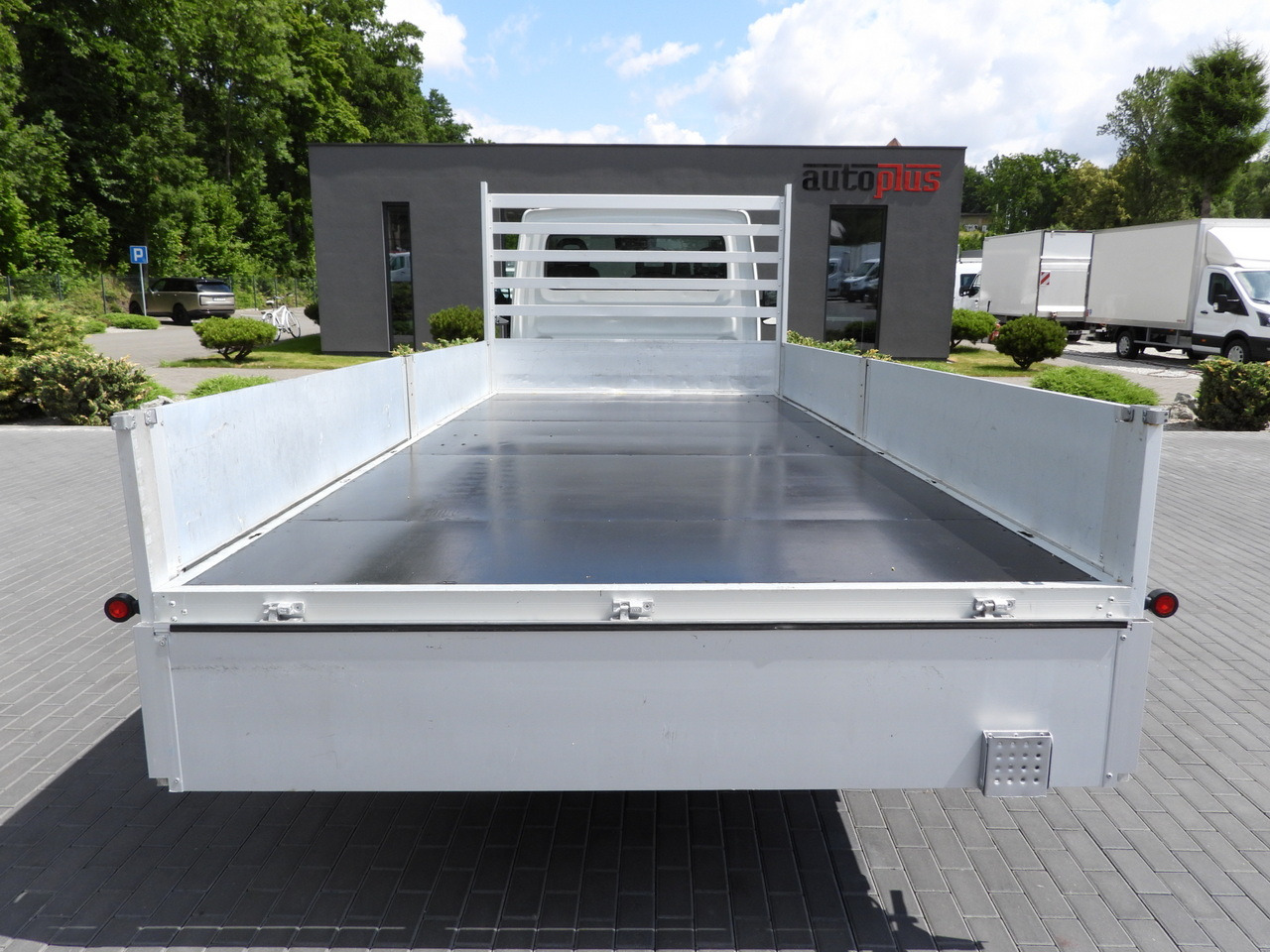 Pritsche Transporter IVECO DAILY 35S16 STAKE BODY 10 PALLETS CRUISE CONTROL AIR CONDITIONING 160HP: das Bild 11 Pritsche Transporter IVECO DAILY 35S16 STAKE BODY 10 PALLETS CRUISE CONTROL AIR CONDITIONING 160HP: das Bild 11