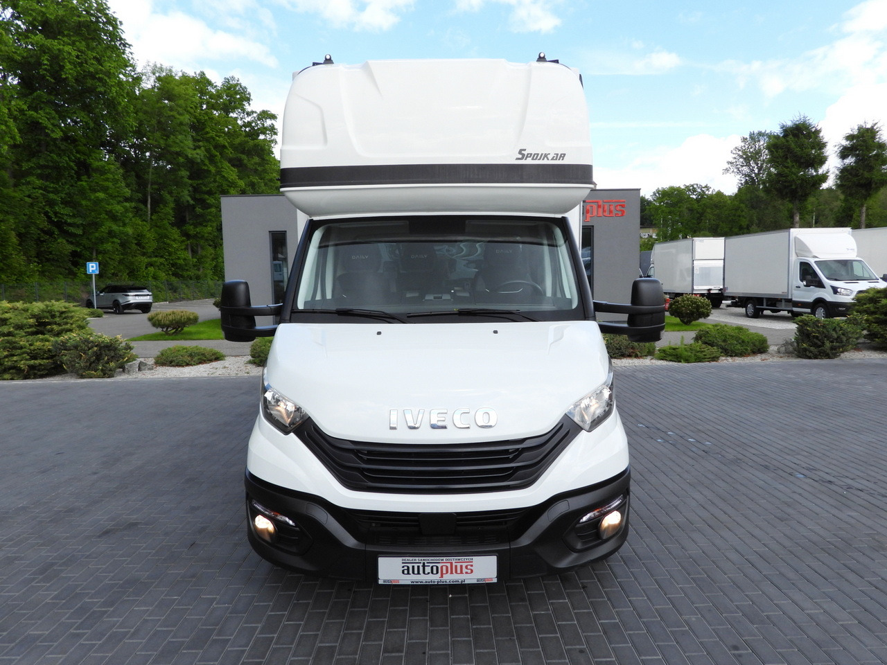 IVECO DAILY 35S18 TARPAULIN LIFT 8 PALLETS WEBASTO CRUISE CONTROL AIR CONDITIONING 180HP - Planen Transporter: das Bild 5 IVECO DAILY 35S18 TARPAULIN LIFT 8 PALLETS WEBASTO CRUISE CONTROL AIR CONDITIONING 180HP - Planen Transporter: das Bild 5