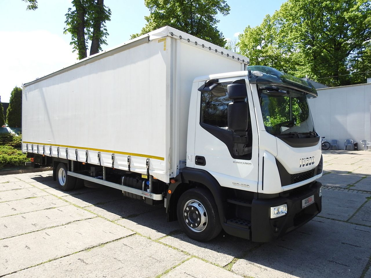 IVECO EUROCARGO 120 - 220 TARPAULIN LIFT 20 PALLETS LED LIGHTS AUTOMATIC TRANSMISSION HI-MATIC TWIN WHEELS AIR CONDITIONING 220HP - Plane LKW: das Bild 4 IVECO EUROCARGO 120 - 220 TARPAULIN LIFT 20 PALLETS LED LIGHTS AUTOMATIC TRANSMISSION HI-MATIC TWIN WHEELS AIR CONDITIONING 220HP - Plane LKW: das Bild 4