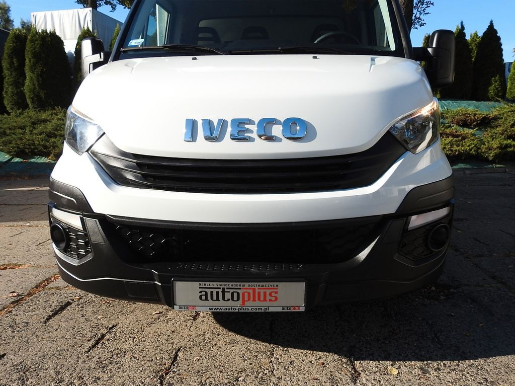 Iveco DAILY 35S18 PRITSCHE PLANE 10 PALETTEN AUFZUG - Planen Transporter: das Bild 5 Iveco DAILY 35S18 PRITSCHE PLANE 10 PALETTEN AUFZUG - Planen Transporter: das Bild 5