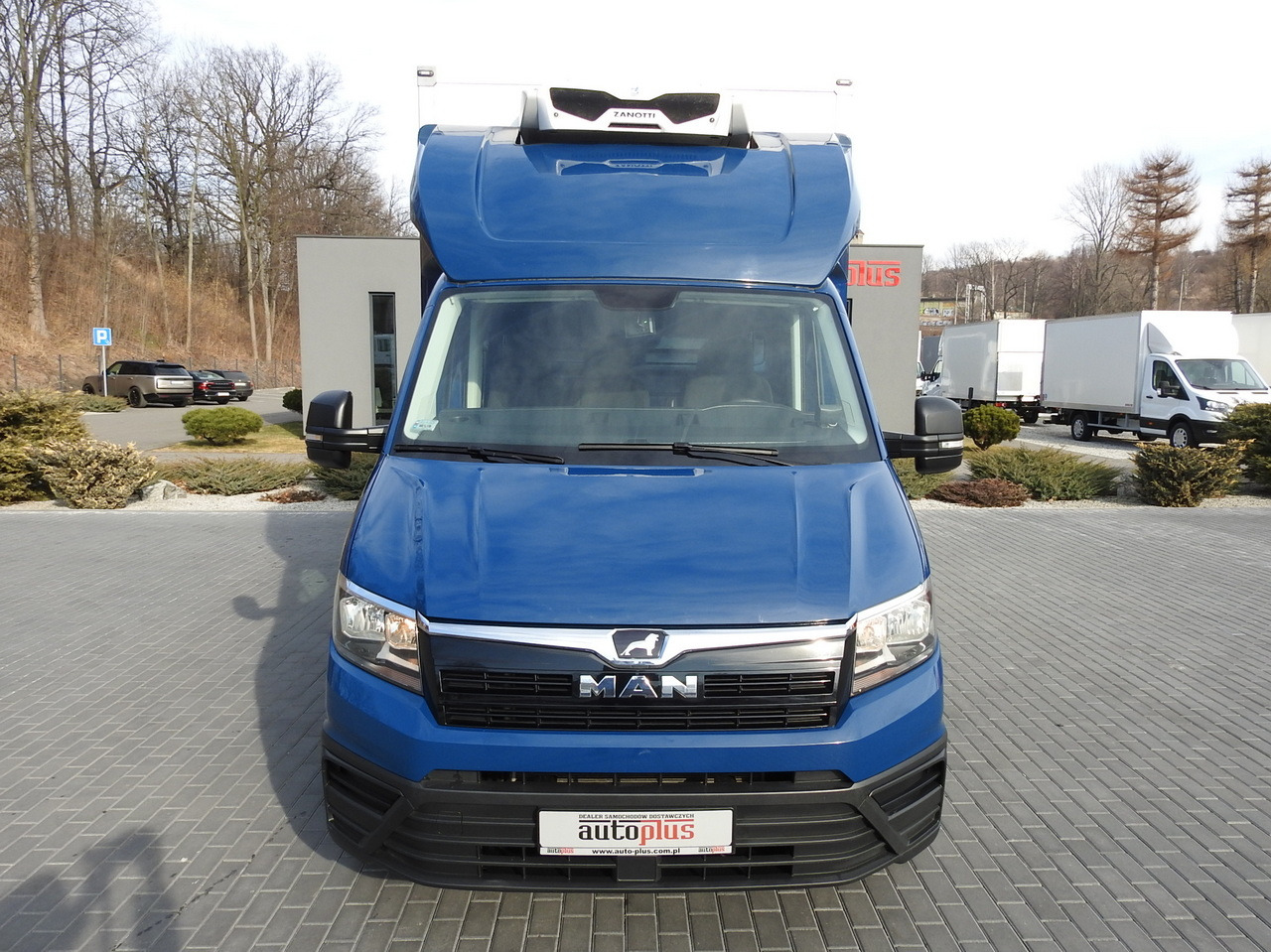 MAN TGE 3.180 REGRIGERATOR BOX -5*C 8 PALLETS HEATING FUNCTION CRUISE CONTROL PNEUMATICS AIR CONDITIONING 180HP - Kühltransporter: das Bild 5 MAN TGE 3.180 REGRIGERATOR BOX -5*C 8 PALLETS HEATING FUNCTION CRUISE CONTROL PNEUMATICS AIR CONDITIONING 180HP - Kühltransporter: das Bild 5