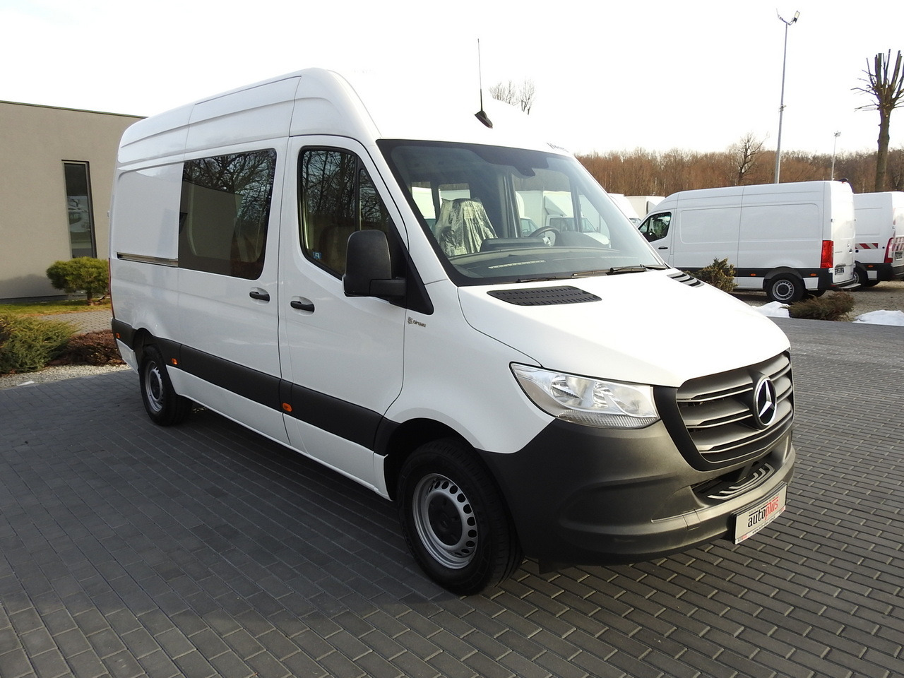 MERCEDES SPRINTER 314 BOX DELIVERY VAN 6 SEATS CRUISE CONTROL AIR CONDITIONING 140HP - Kastenwagen: das Bild 4 MERCEDES SPRINTER 314 BOX DELIVERY VAN 6 SEATS CRUISE CONTROL AIR CONDITIONING 140HP - Kastenwagen: das Bild 4