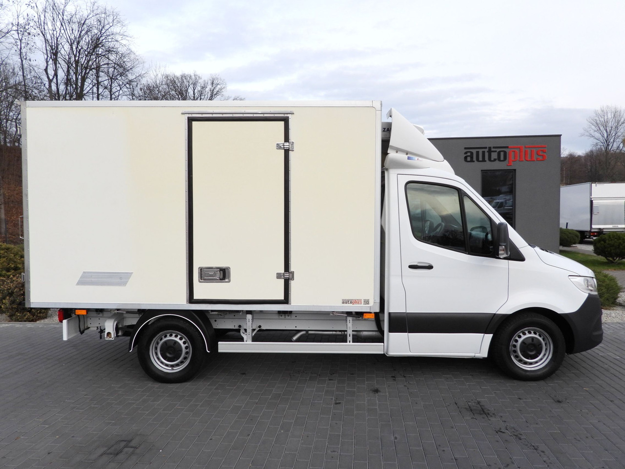 Kühltransporter MERCEDES SPRINTER 314 REGRIGERATOR BOX -1*C CRUISE CONTROL NAVIGATION AIR CONDITIONING 140HP: das Bild 7 Kühltransporter MERCEDES SPRINTER 314 REGRIGERATOR BOX -1*C CRUISE CONTROL NAVIGATION AIR CONDITIONING 140HP: das Bild 7
