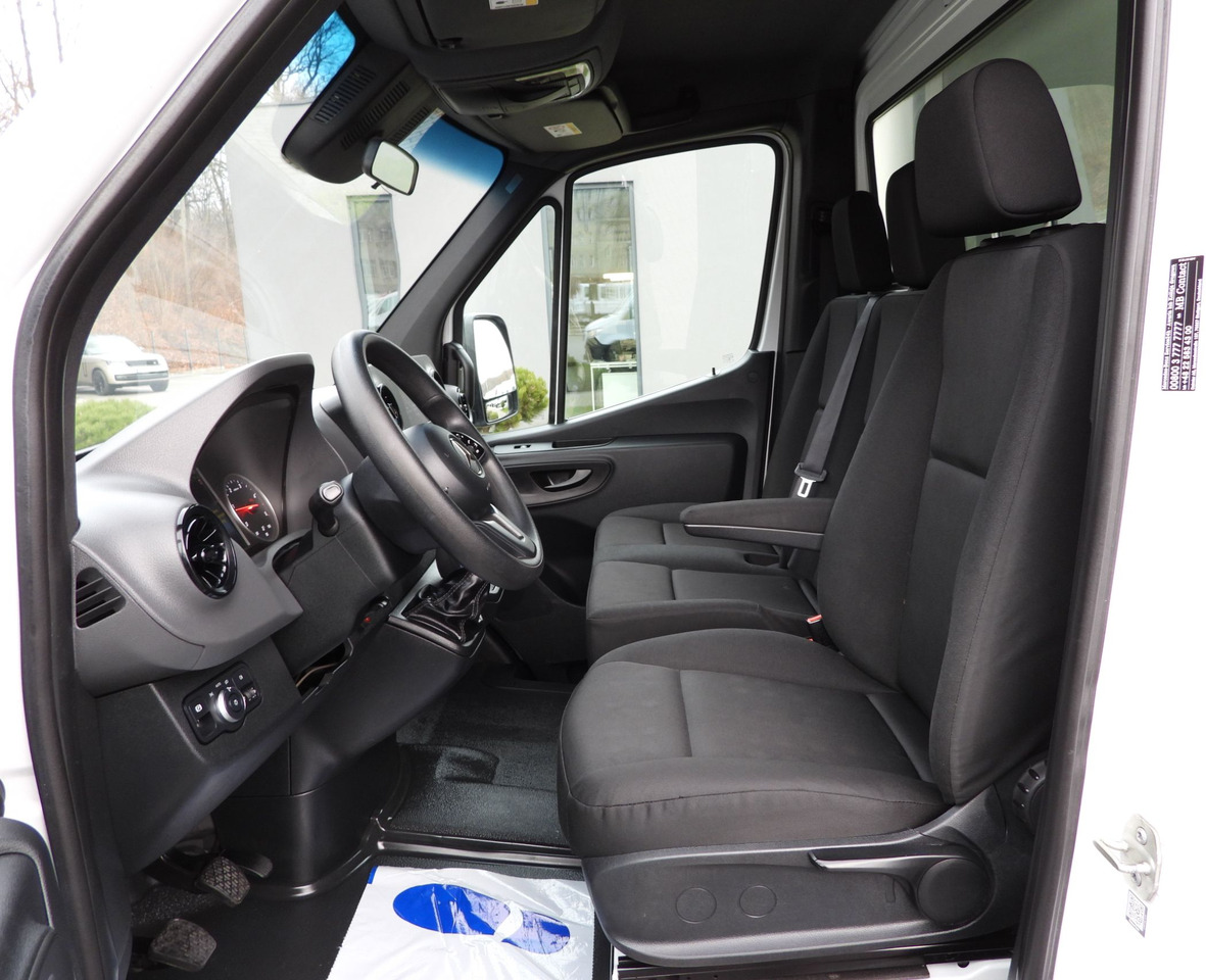 Kühltransporter MERCEDES SPRINTER 314 REGRIGERATOR BOX -1*C CRUISE CONTROL NAVIGATION AIR CONDITIONING 140HP: das Bild 25 Kühltransporter MERCEDES SPRINTER 314 REGRIGERATOR BOX -1*C CRUISE CONTROL NAVIGATION AIR CONDITIONING 140HP: das Bild 25