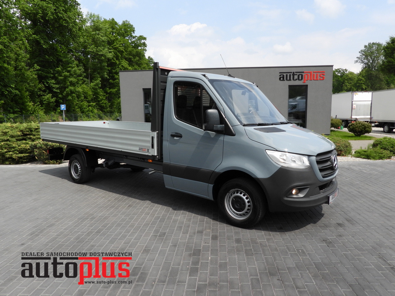 MERCEDES SPRINTER 315 STAKE BODY 8 PALLETS CRUISE CONTROL AIR CONDITIONING 150HP - Pritsche Transporter: das Bild 1 MERCEDES SPRINTER 315 STAKE BODY 8 PALLETS CRUISE CONTROL AIR CONDITIONING 150HP - Pritsche Transporter: das Bild 1