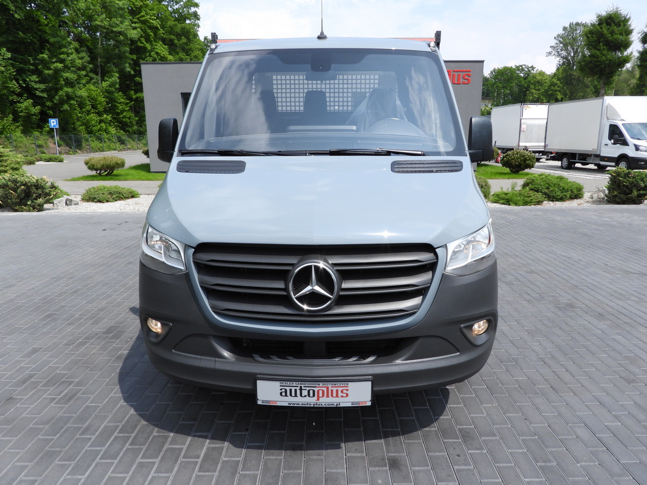 MERCEDES SPRINTER 315 STAKE BODY 8 PALLETS CRUISE CONTROL AIR CONDITIONING 150HP - Pritsche Transporter: das Bild 5 MERCEDES SPRINTER 315 STAKE BODY 8 PALLETS CRUISE CONTROL AIR CONDITIONING 150HP - Pritsche Transporter: das Bild 5