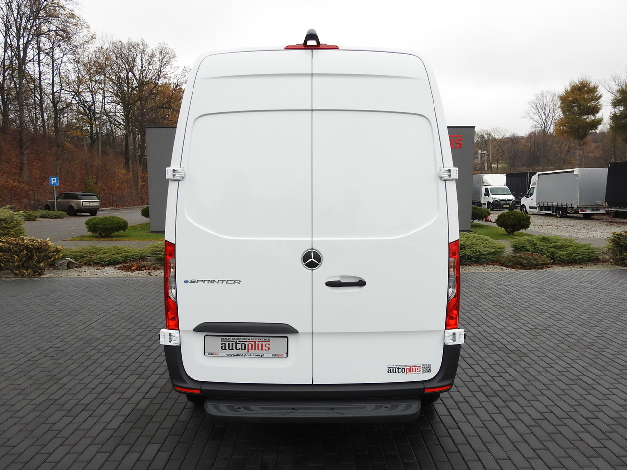 NEU: Kastenwagen MERCEDES eSprinter NEW ELECTRIC VAN AUTOMATIC TRANSMISSION  GUARANTEE  95HP: das Bild 11
