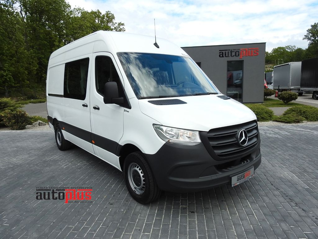 Transporter mit Doppelkabine Mercedes-Benz SPRINTER KASTENWAGEN DOPPELKABINE 6 SITZE A/C: das Bild 1