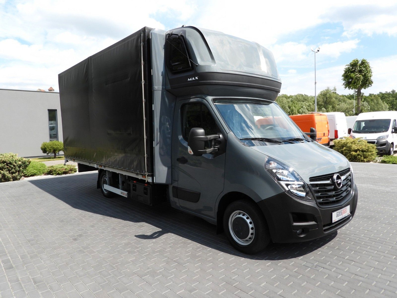 Opel MOVANO PRITSCHE PLANE 12 PALETTEN WEBASTO A/C - Planen Transporter: das Bild 4 Opel MOVANO PRITSCHE PLANE 12 PALETTEN WEBASTO A/C - Planen Transporter: das Bild 4