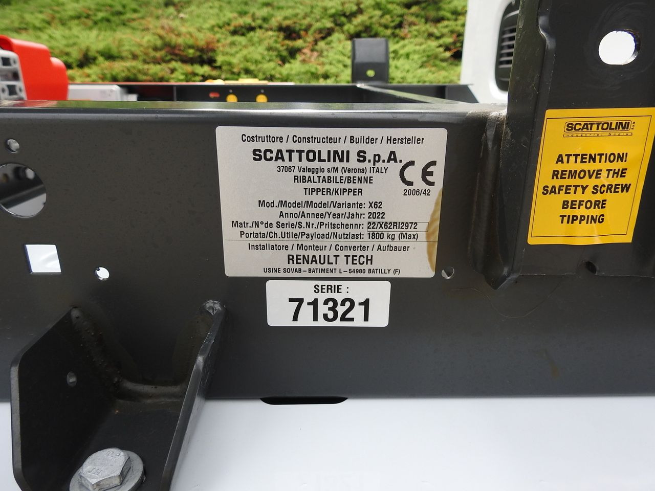 NEU: Kipper Transporter RENAULT MASTER: das Bild 24 NEU: Kipper Transporter RENAULT MASTER: das Bild 24