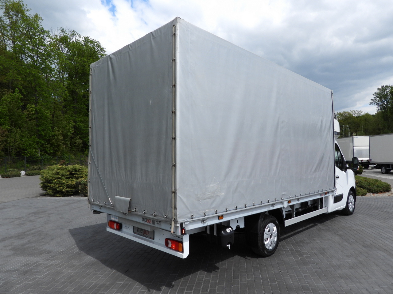 RENAULT MASTER TARPAULIN 10 PALLETS WEBASTO CRUISE CONTROL LED LIGHTS PNEUMATICS AIR CONDITIONING 165HP - Planen Transporter: das Bild 3 RENAULT MASTER TARPAULIN 10 PALLETS WEBASTO CRUISE CONTROL LED LIGHTS PNEUMATICS AIR CONDITIONING 165HP - Planen Transporter: das Bild 3