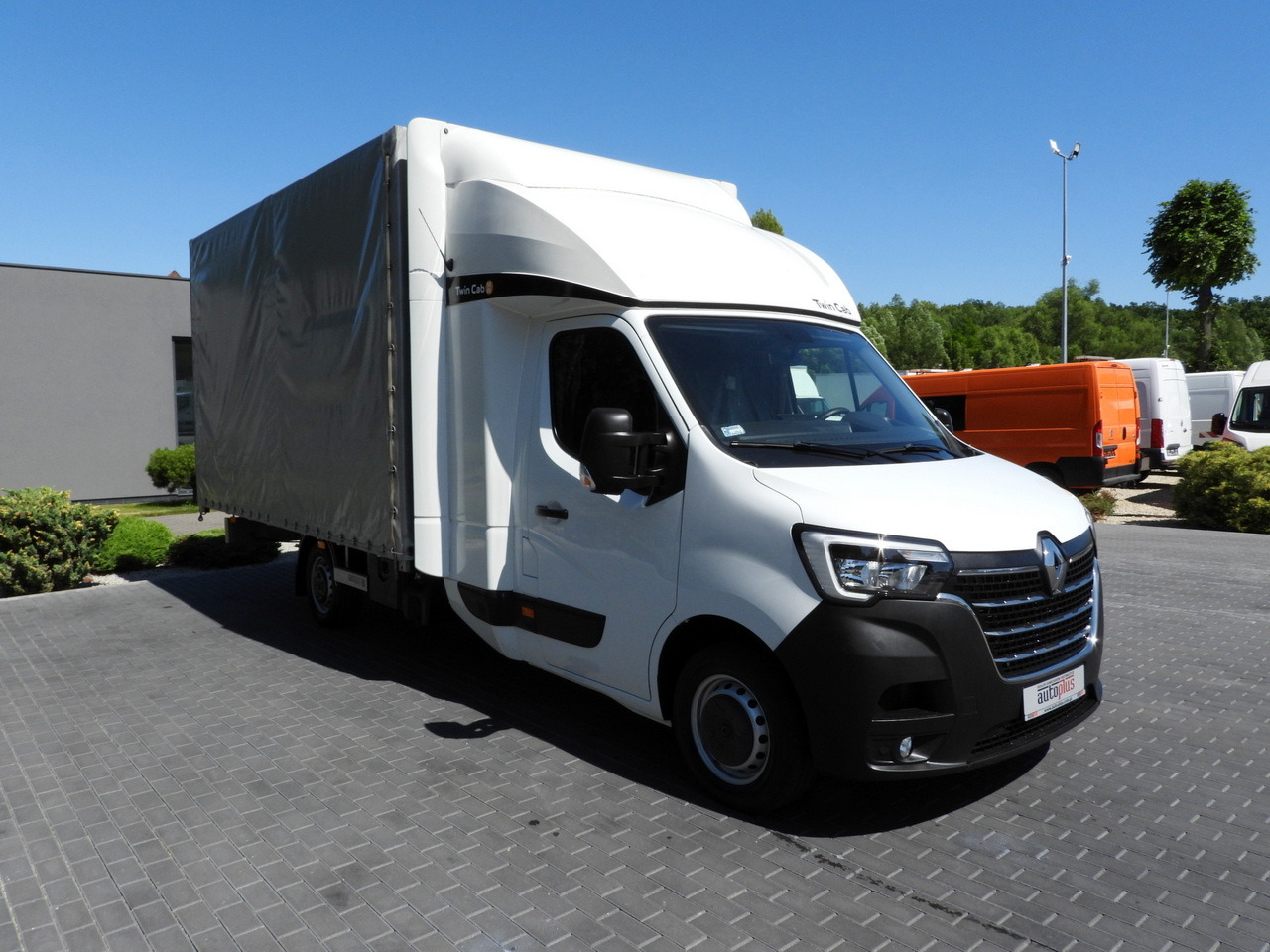 RENAULT MASTER TARPAULIN 10 PALLETS WEBASTO CRUISE CONTROL LED LIGHTS PNEUMATICS AIR CONDITIONING 165HP - Planen Transporter: das Bild 4 RENAULT MASTER TARPAULIN 10 PALLETS WEBASTO CRUISE CONTROL LED LIGHTS PNEUMATICS AIR CONDITIONING 165HP - Planen Transporter: das Bild 4