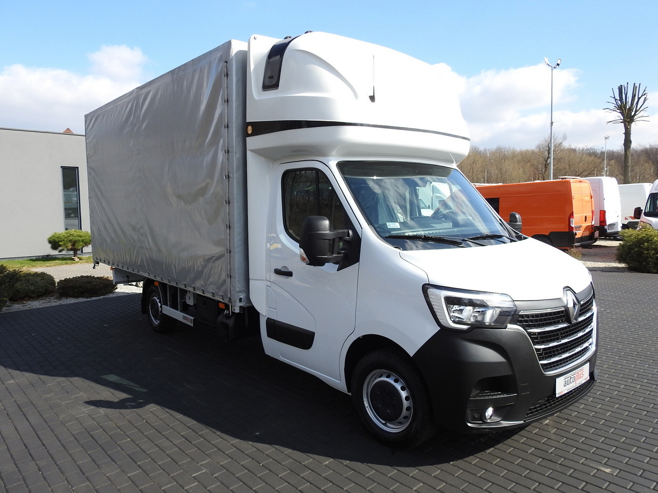 RENAULT MASTER TARPAULIN 10 PALLETS WEBASTO CRUISE CONTROL LED LIGHTS PNEUMATICS AIR CONDITIONING 165HP - Planen Transporter: das Bild 4 RENAULT MASTER TARPAULIN 10 PALLETS WEBASTO CRUISE CONTROL LED LIGHTS PNEUMATICS AIR CONDITIONING 165HP - Planen Transporter: das Bild 4