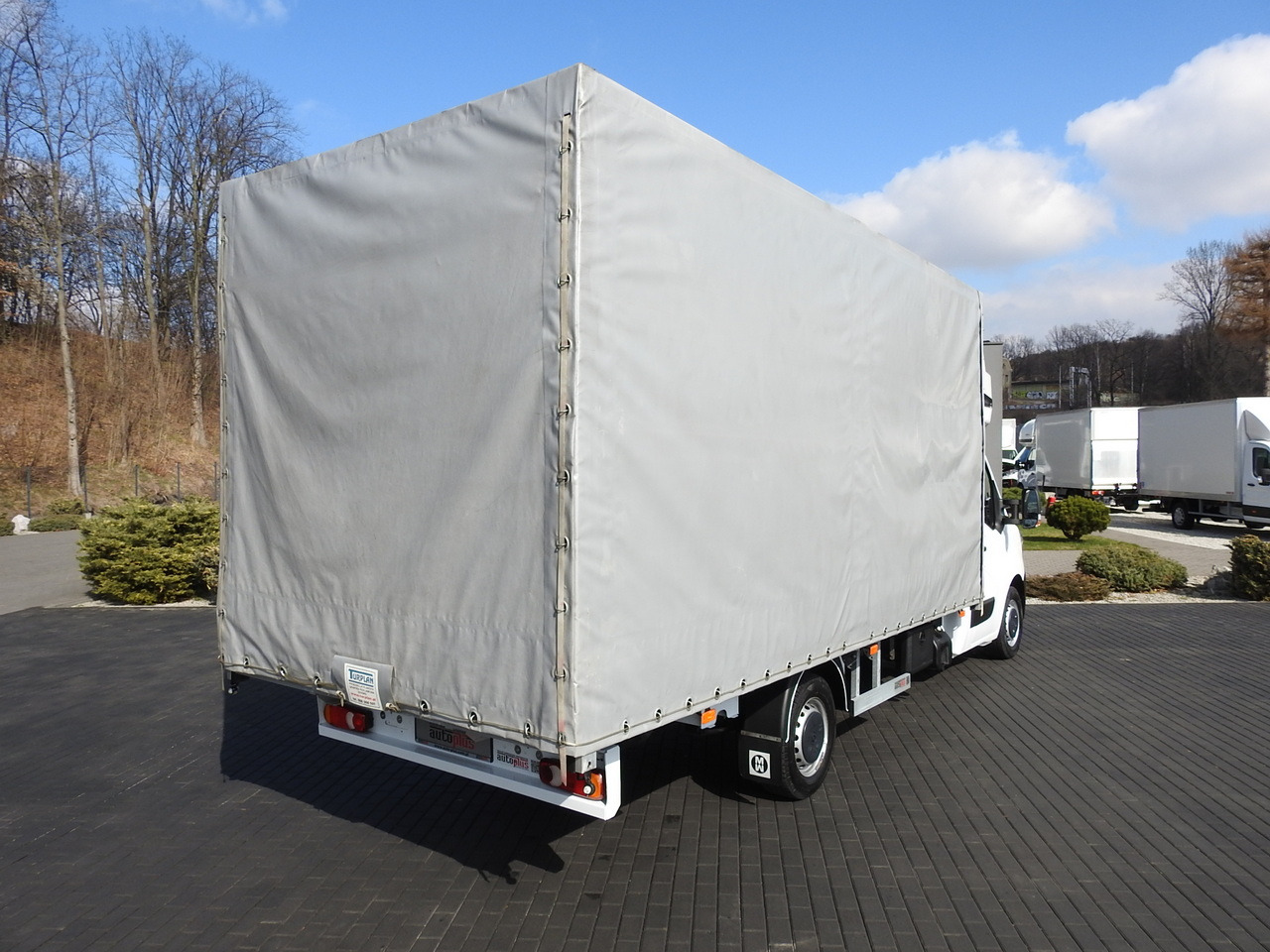 RENAULT MASTER TARPAULIN 10 PALLETS WEBASTO CRUISE CONTROL LED LIGHTS PNEUMATICS AIR CONDITIONING 165HP - Planen Transporter: das Bild 3 RENAULT MASTER TARPAULIN 10 PALLETS WEBASTO CRUISE CONTROL LED LIGHTS PNEUMATICS AIR CONDITIONING 165HP - Planen Transporter: das Bild 3