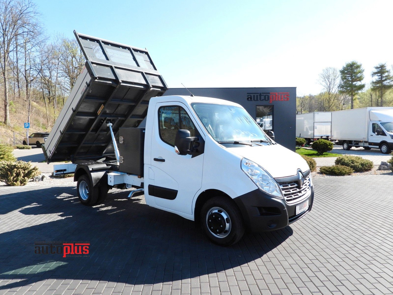 Renault MASTER KIPPER TEMPOMAT NAVIGATION ZWILLINGSRÄDER - Kipper Transporter: das Bild 1 Renault MASTER KIPPER TEMPOMAT NAVIGATION ZWILLINGSRÄDER - Kipper Transporter: das Bild 1