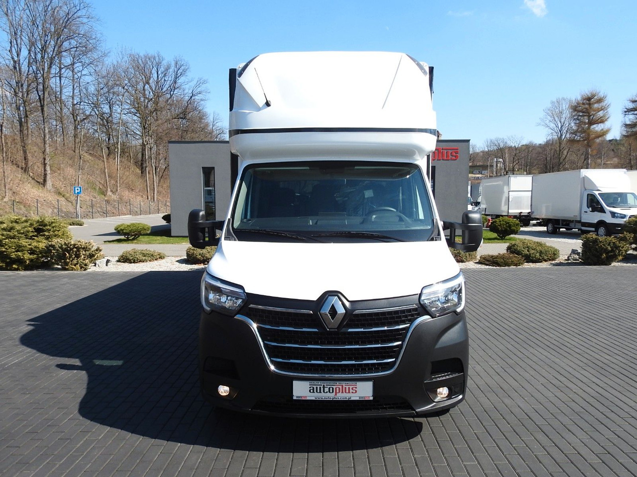 Renault MASTER PRITSCHE PLANE 10 PALETTEN WEBASTO A/C - Planen Transporter: das Bild 5 Renault MASTER PRITSCHE PLANE 10 PALETTEN WEBASTO A/C - Planen Transporter: das Bild 5