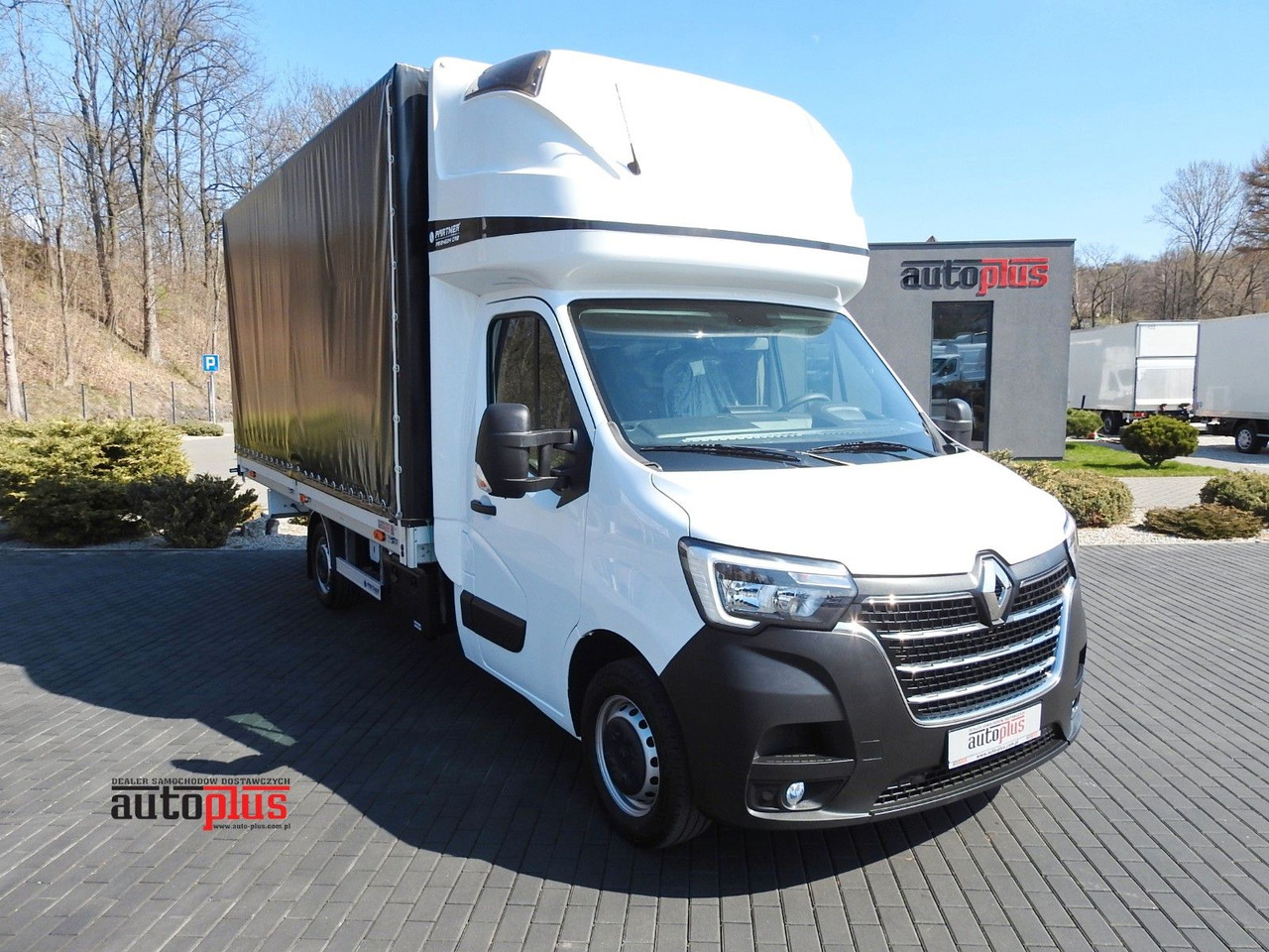 Renault MASTER PRITSCHE PLANE 10 PALETTEN WEBASTO A/C - Planen Transporter: das Bild 1 Renault MASTER PRITSCHE PLANE 10 PALETTEN WEBASTO A/C - Planen Transporter: das Bild 1