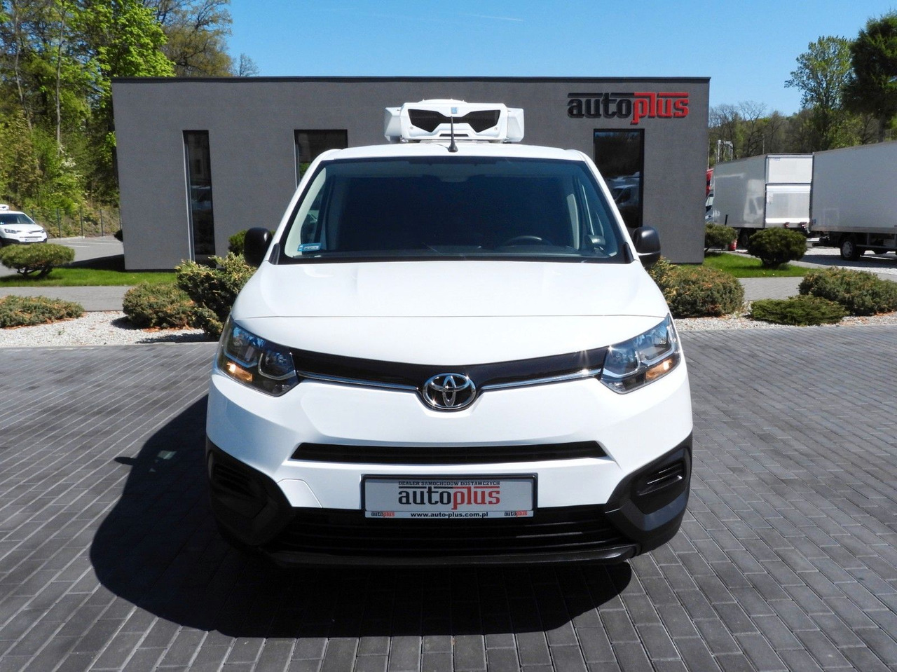 Toyota PROACE CITY KÜHLKASTENWAGEN -15*C TEMPOMAT - Kühltransporter: das Bild 5 Toyota PROACE CITY KÜHLKASTENWAGEN -15*C TEMPOMAT - Kühltransporter: das Bild 5