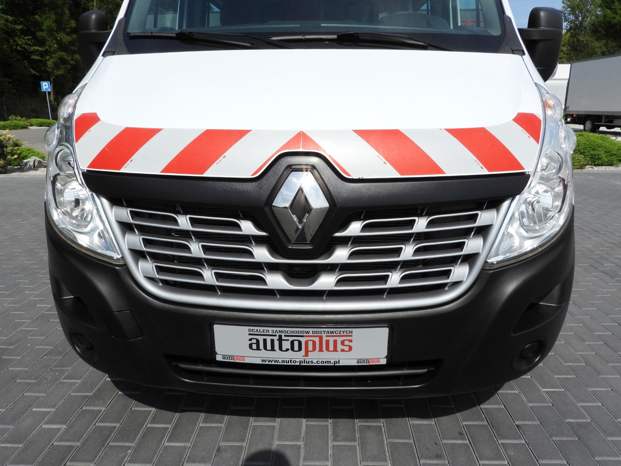 Transporter RENAULT MASTER BOX DELIVERY VAN 7 SEATS CRUISE CONTROL TWIN WHEELS AIR CONDITIONING  145HP: das Bild 15