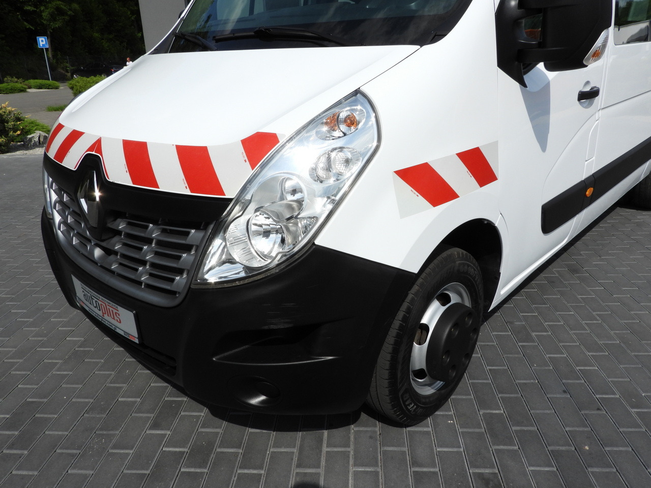 Transporter RENAULT MASTER BOX DELIVERY VAN 7 SEATS CRUISE CONTROL TWIN WHEELS AIR CONDITIONING  145HP: das Bild 19