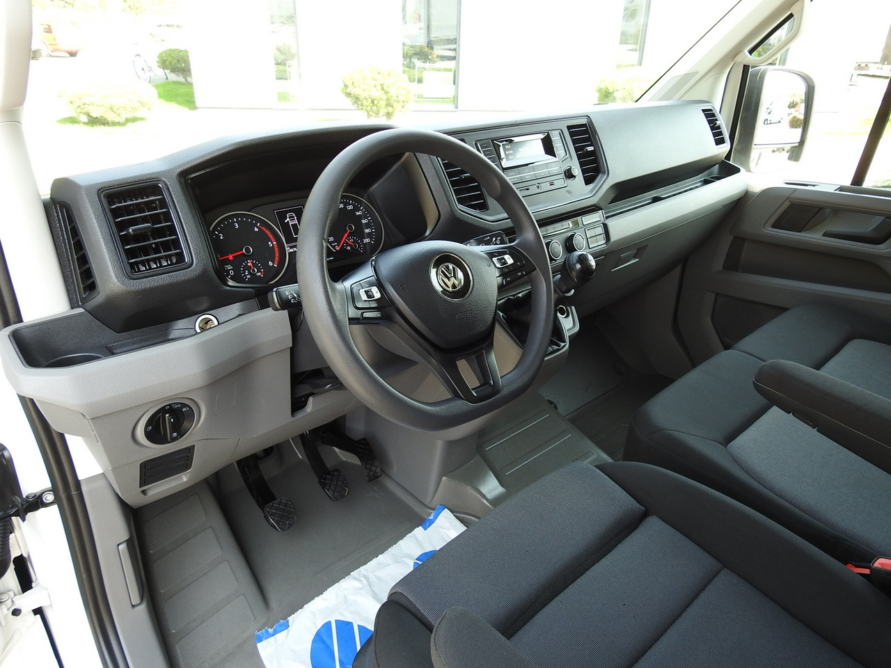 VOLKSWAGEN CRAFTER TARPAULIN 10 PALLETS WEBASTO CRUISE CONTROL AIR CONDITIONING LED LIGHTS 180HP - Planen Transporter: das Bild 2 VOLKSWAGEN CRAFTER TARPAULIN 10 PALLETS WEBASTO CRUISE CONTROL AIR CONDITIONING LED LIGHTS 180HP - Planen Transporter: das Bild 2