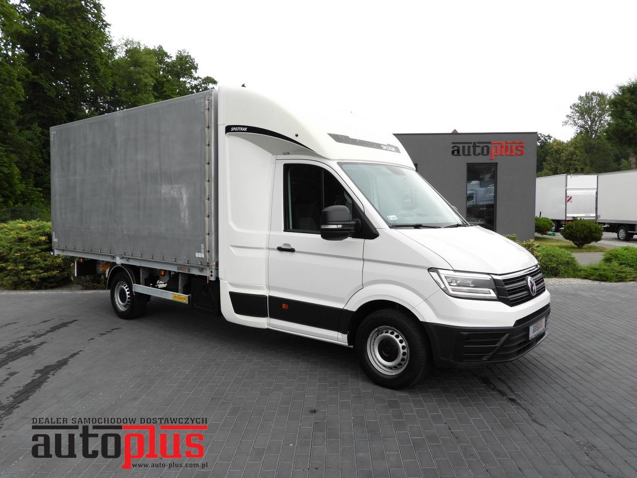 VOLKSWAGEN CRAFTER TARPAULIN 8 PALLETS WEBASTO CRUISE CONTROL LED LIGHTS AIR CONDITIONING 180HP - Planen Transporter: das Bild 1 VOLKSWAGEN CRAFTER TARPAULIN 8 PALLETS WEBASTO CRUISE CONTROL LED LIGHTS AIR CONDITIONING 180HP - Planen Transporter: das Bild 1