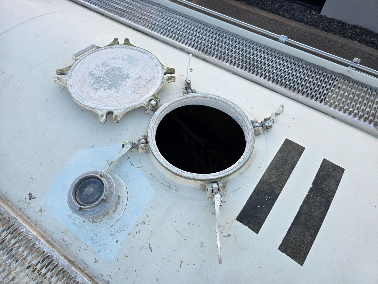 Siloauflieger Feldbinder EUT 40.3/7645/A/2 / 1 Kammer: das Bild 10 Siloauflieger Feldbinder EUT 40.3/7645/A/2 / 1 Kammer: das Bild 10