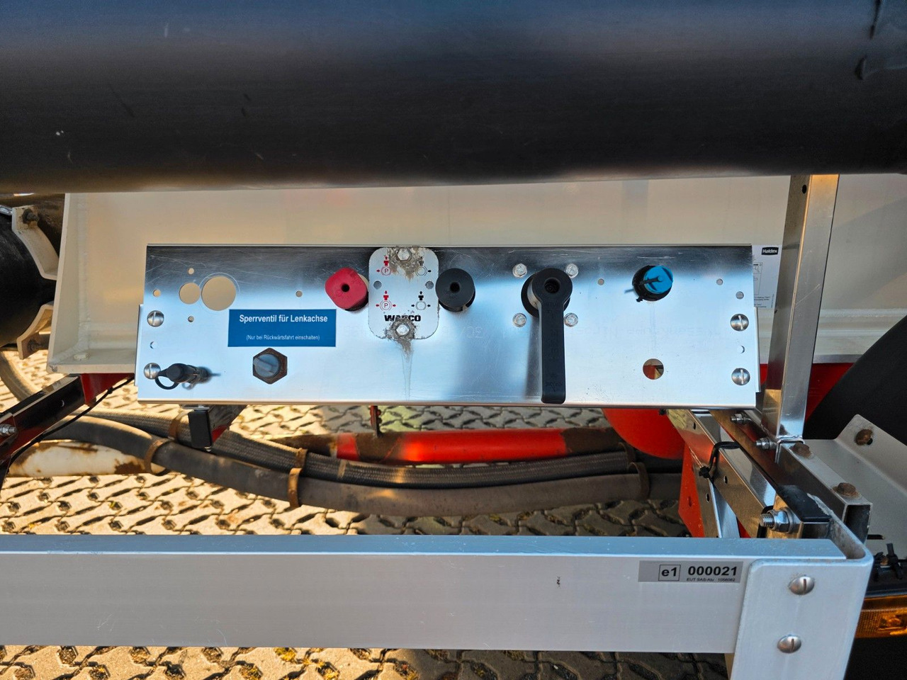 Siloauflieger Feldbinder EUT 40.3/7645/A/2 / 1 Kammer: das Bild 16 Siloauflieger Feldbinder EUT 40.3/7645/A/2 / 1 Kammer: das Bild 16