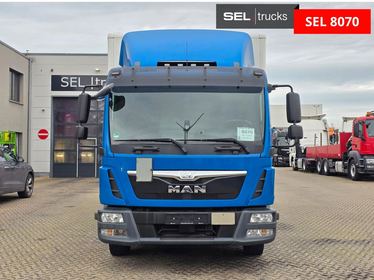 MAN TGL 12.220 4x2 BL / Ladebordwand - Koffer LKW: das Bild 2 MAN TGL 12.220 4x2 BL / Ladebordwand - Koffer LKW: das Bild 2