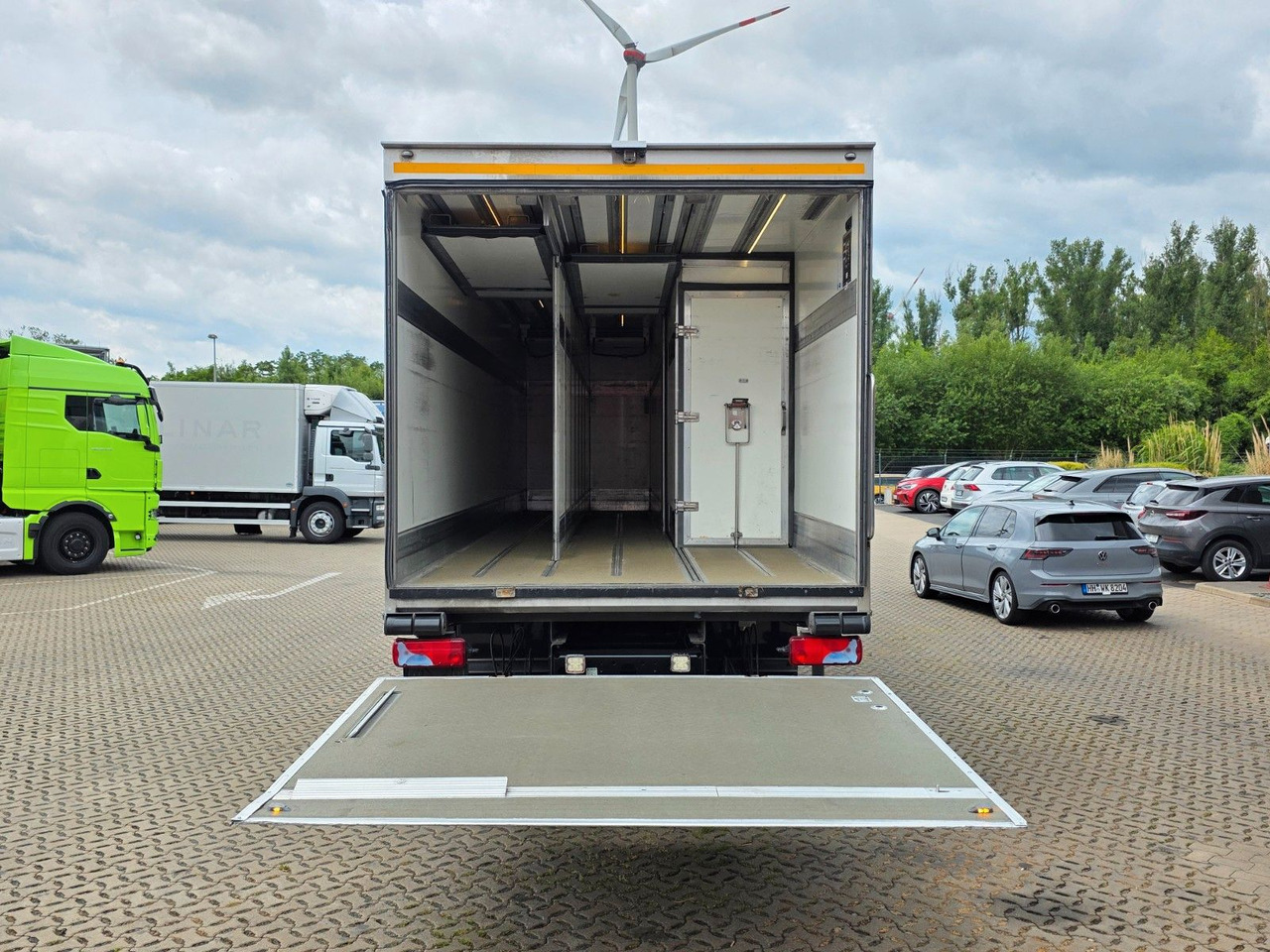 Kühlkoffer LKW MAN TGM 18.290 4X2 LL / Ldbw / Carrier  / 8,16m: das Bild 9