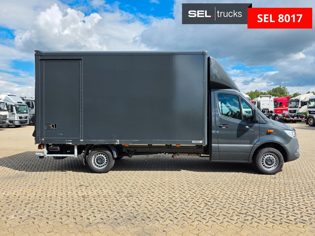 Mercedes-Benz Sprinter 316 Cdi / Ladebordwand / 6D - Koffer Transporter: das Bild 4 Mercedes-Benz Sprinter 316 Cdi / Ladebordwand / 6D - Koffer Transporter: das Bild 4