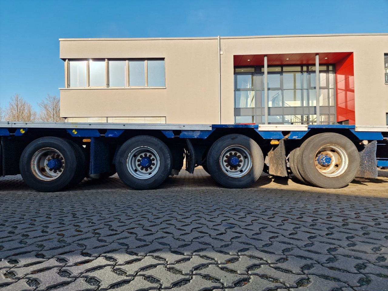 Pritschenauflieger/ Plattformauflieger Meusburger MPS-4 / Lenkachse / Liftachse: das Bild 17