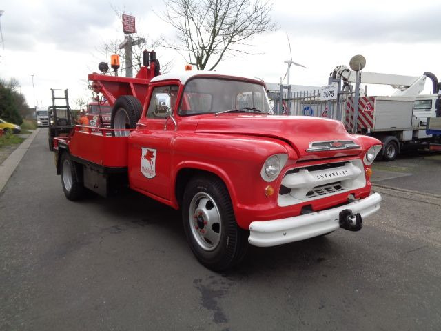 Chevrolet 4 TONNER - Abschleppwagen: das Bild 2 Chevrolet 4 TONNER - Abschleppwagen: das Bild 2