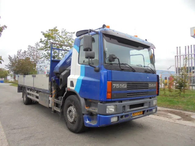DAF 75.270 4X2 NL TRUCK - Autokran: das Bild 4 DAF 75.270 4X2 NL TRUCK - Autokran: das Bild 4