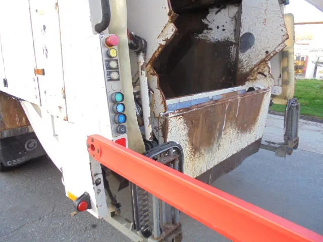 Müllwagen DAF CF 250: das Bild 10 Müllwagen DAF CF 250: das Bild 10