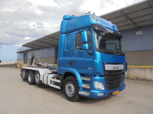 DAF CF 510 8X2 TRIPLE NL TRUCK - Abrollkipper: das Bild 2 DAF CF 510 8X2 TRIPLE NL TRUCK - Abrollkipper: das Bild 2