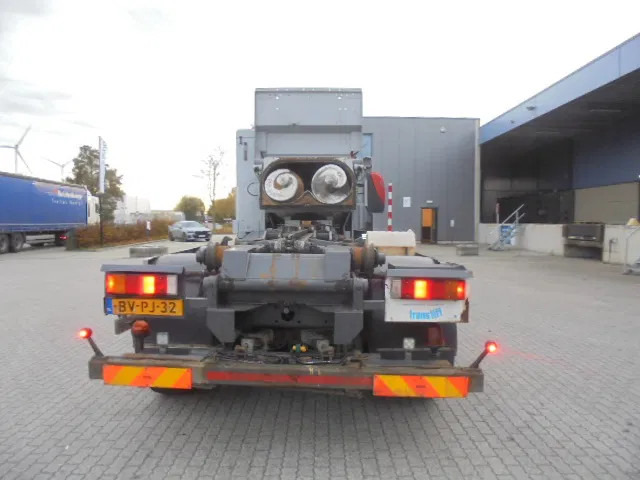 DAF CF 75 250 NL TRUCK - Müllwagen: das Bild 5 DAF CF 75 250 NL TRUCK - Müllwagen: das Bild 5