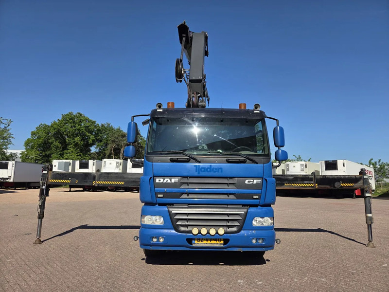 DAF CF 85.460 EEV 8X2 + HIAB 477E6 HIPRO - Autokran: das Bild 2 DAF CF 85.460 EEV 8X2 + HIAB 477E6 HIPRO - Autokran: das Bild 2