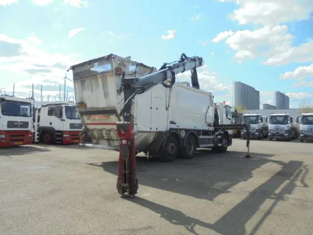 DAF FAN CF75-250 6X2 - Müllwagen: das Bild 4 DAF FAN CF75-250 6X2 - Müllwagen: das Bild 4