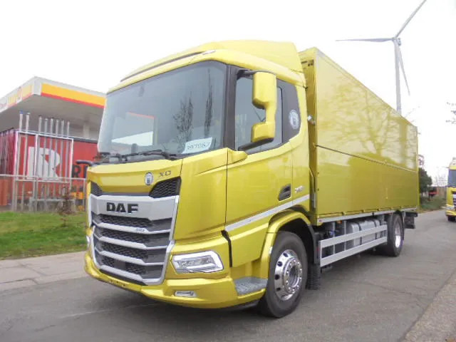 DAF XD 370 FA DEMO MET FABRIEKS GARANTIE NL TRUCK - Koffer LKW: das Bild 2 DAF XD 370 FA DEMO MET FABRIEKS GARANTIE NL TRUCK - Koffer LKW: das Bild 2