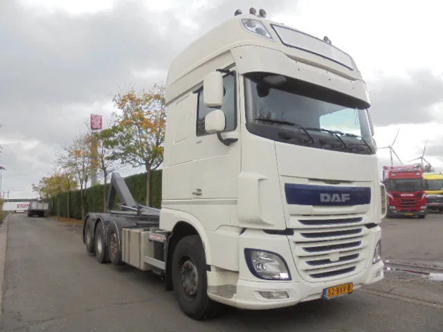 DAF XF 106 510 8X2 TRIPLE NL TRUCK - Abrollkipper: das Bild 3 DAF XF 106 510 8X2 TRIPLE NL TRUCK - Abrollkipper: das Bild 3