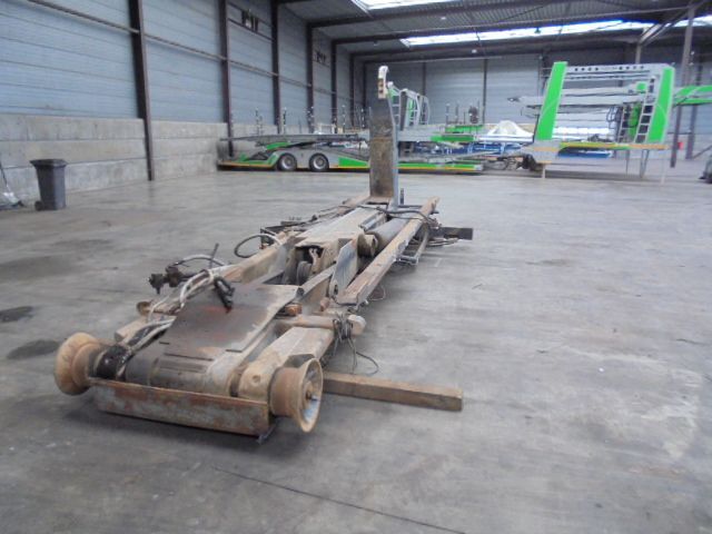 Diversen MILTRA MB 20 PCA - Abrollkipper: das Bild 3 Diversen MILTRA MB 20 PCA - Abrollkipper: das Bild 3