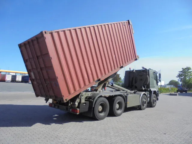 Iveco Eurotrakker 410 E37H - Abrollkipper: das Bild 4 Iveco Eurotrakker 410 E37H - Abrollkipper: das Bild 4