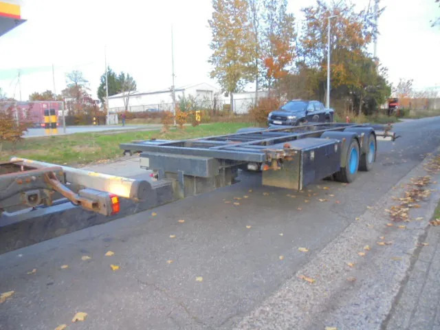 Kögel YWE 18 - Container/ Wechselfahrgestell Anhänger: das Bild 1 Kögel YWE 18 - Container/ Wechselfahrgestell Anhänger: das Bild 1