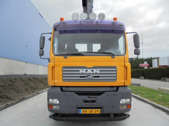 MAN TGS 36 .390 8X4 TRIPLE - Seil Abrollkipper, Autokran: das Bild 2 MAN TGS 36 .390 8X4 TRIPLE - Seil Abrollkipper, Autokran: das Bild 2