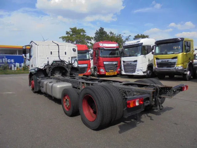 Mercedes-Benz ACTROS 2340 6X2 - Autotransporter LKW: das Bild 5 Mercedes-Benz ACTROS 2340 6X2 - Autotransporter LKW: das Bild 5